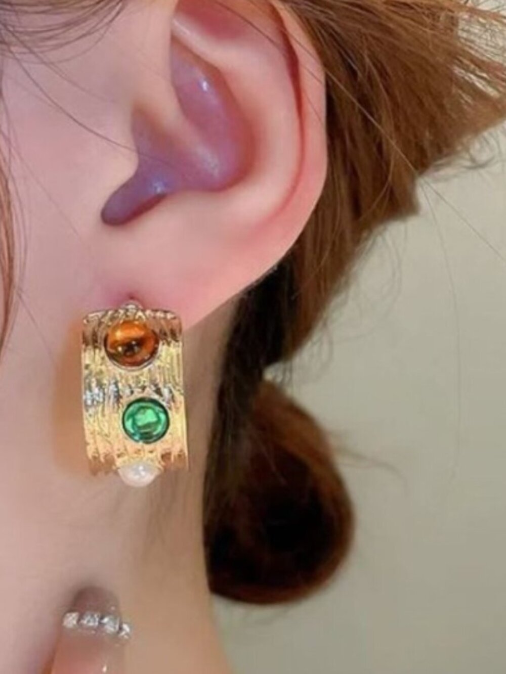 NEW Niobe Retro 90's Bejeweled Chunky Gold Hoop Earrings